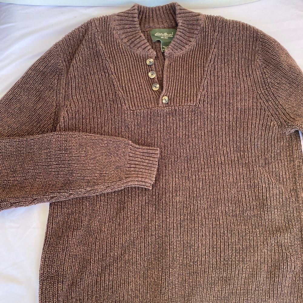 Eddie Bauer pullover